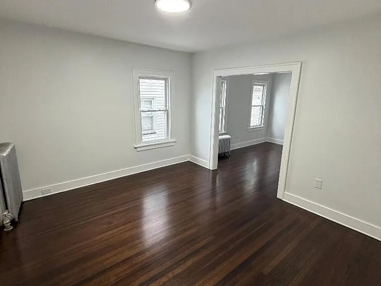 10 Glennon Pl — Photo 2