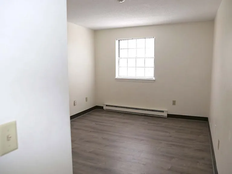 Timber Lake Apartments — Photo 21