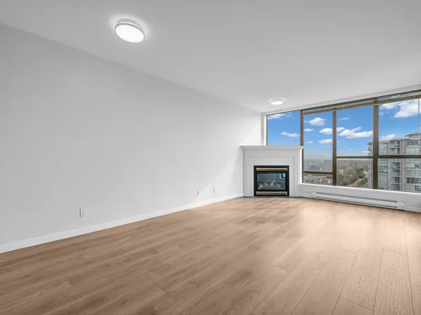 8180 Granville Ave, Richmond, BC