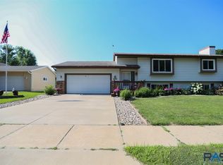 4009 E 36th St, Sioux Falls, SD 57103