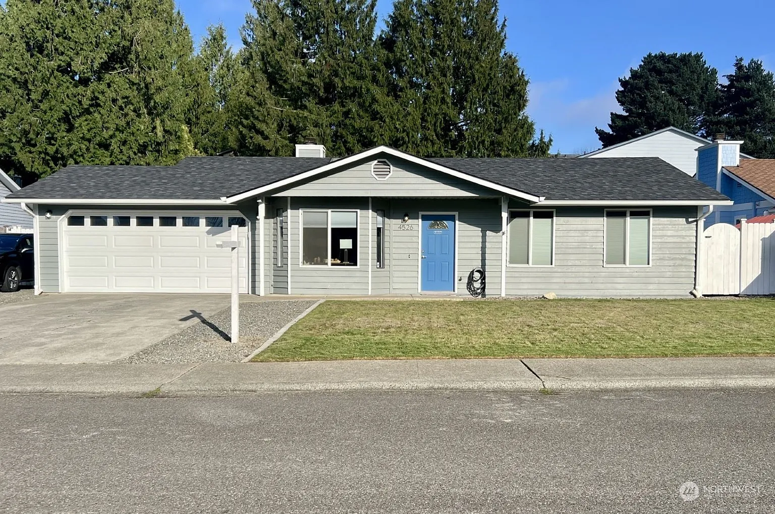 4526 S 301st Drive photo 1