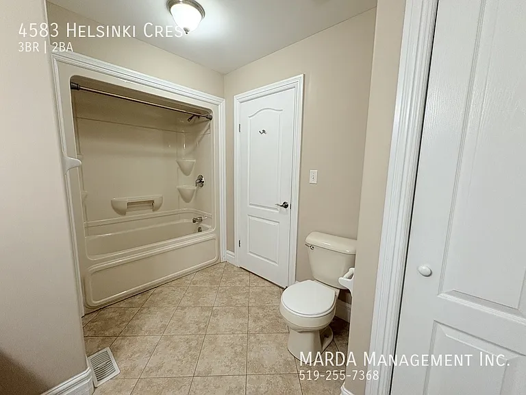 4583 Helsinki Cres — Photo 10