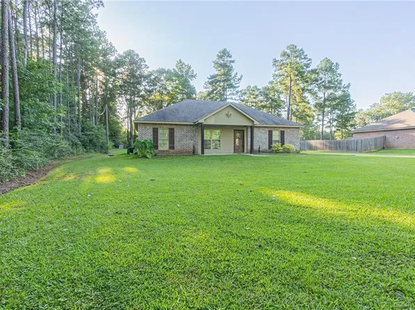24 Campbell Rd, Deville, LA 71328