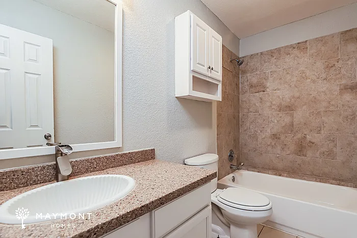 10023 Amber Field Dr — Photo 13