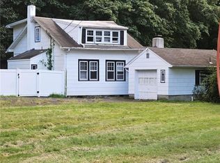 63 Viola Rd, Suffern, NY 10901