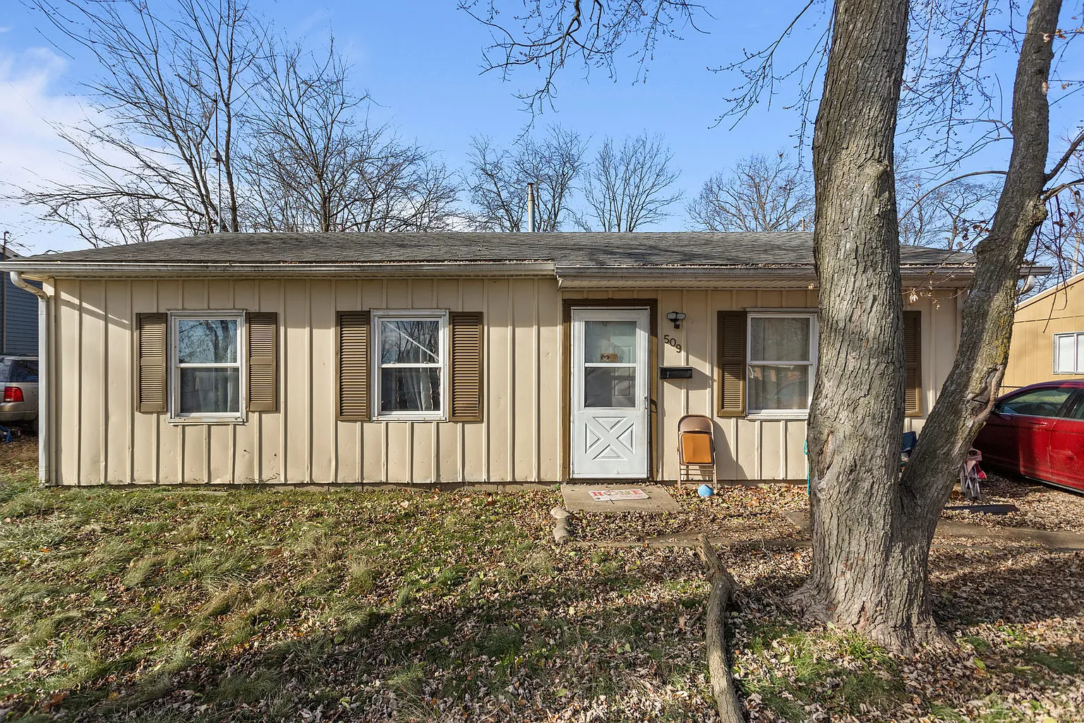 509 Dodson Dr S photo 1