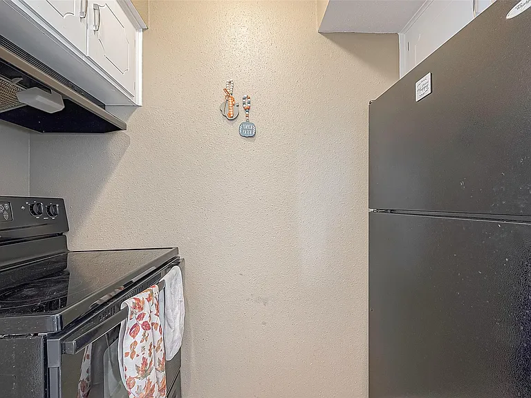 2101 Fountain View Dr #19 — Photo 16