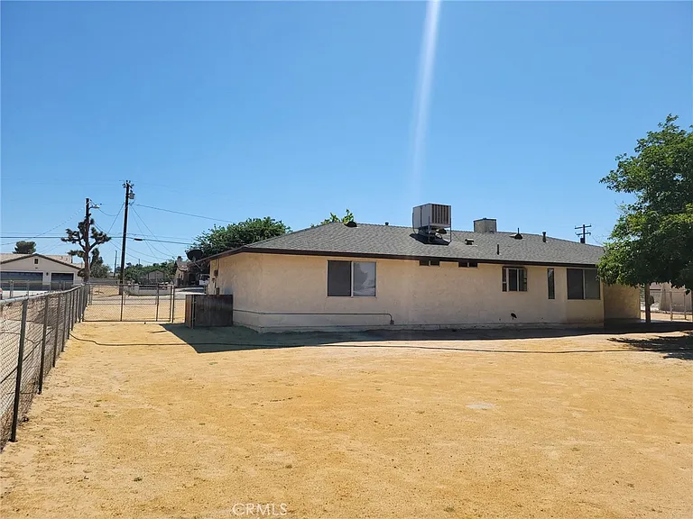 18114 Pitache St — Photo 23