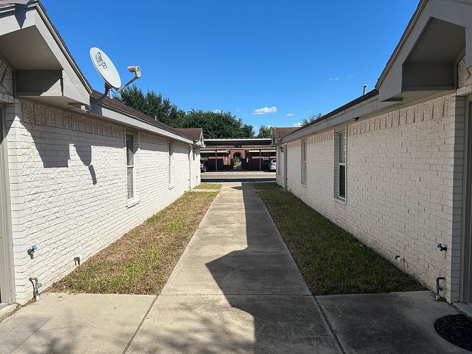 1st image of 928 French Ave #1-4