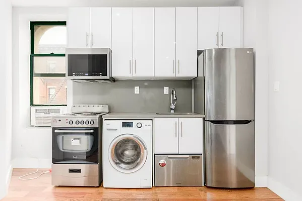 Rented by Heritage Realty LLC | media 28