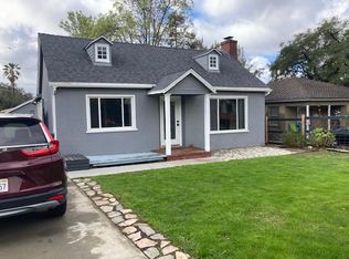 720 W Mariposa St, Altadena, CA 91001