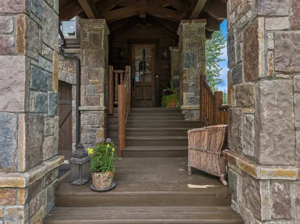 153 Slopeside Dr #14, Whitefish, MT 59937