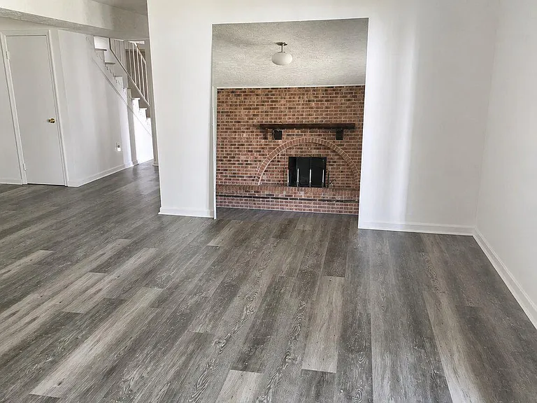 12504 McEwan Cir — Photo 5