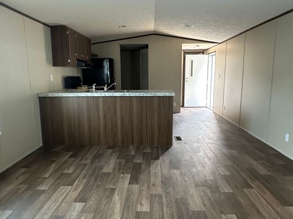 29 Meadowlark Ln