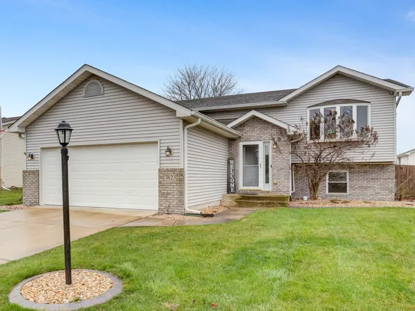 7623 Eider Ave, Hobart, IN 46342