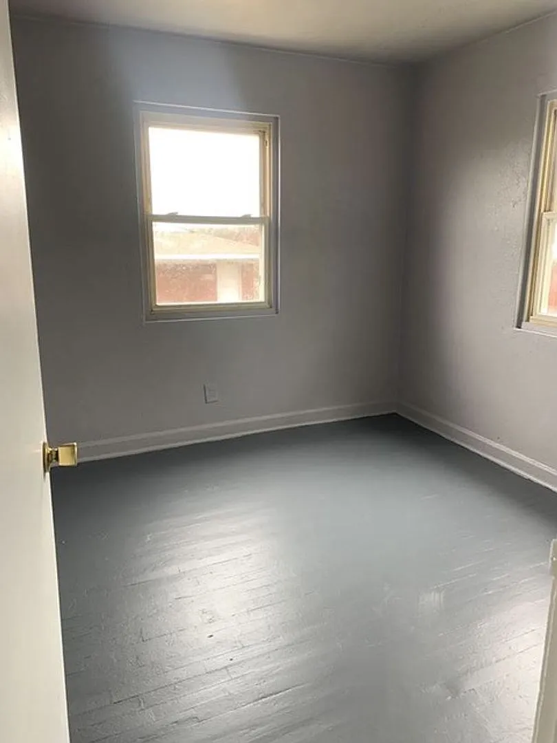 Providence Square Apartments — Photo 3