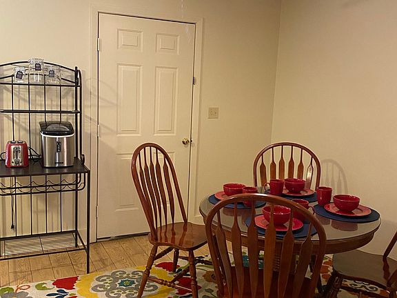 4th image of 114 Michael Dr #114