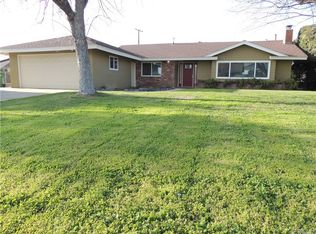 348 Sandalwood Dr, Calimesa, CA 92320