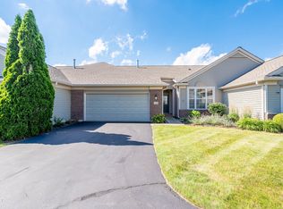 11306 Bellflower Ln, Huntley, IL 60142
