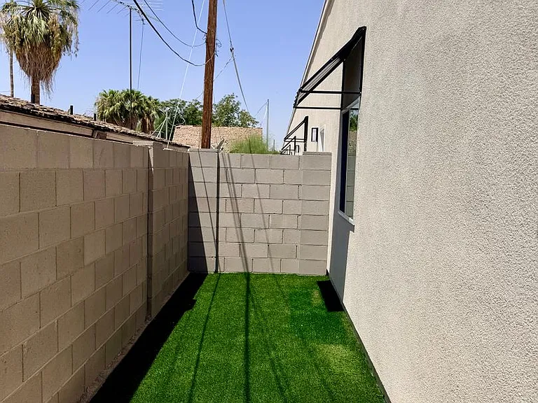 1134 S Palm Ave — Photo 40