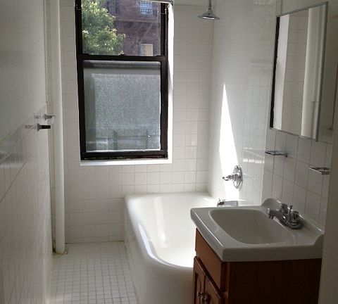 3rd image of 3715 81st St APT 2B
