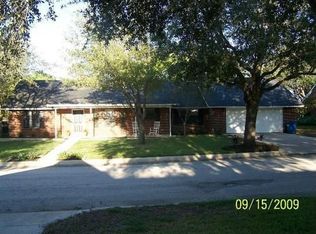 115 David Ln, Pleasanton, TX 78064