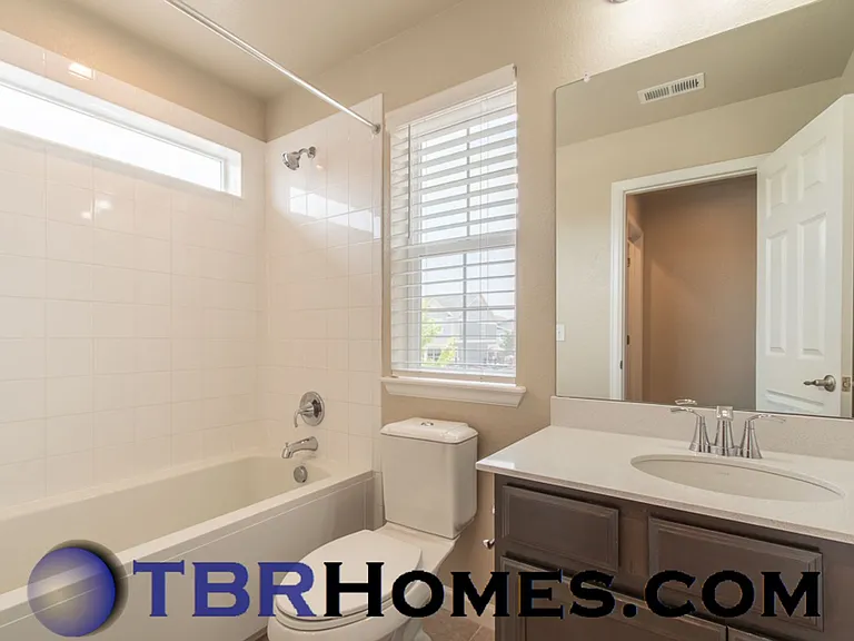 9521 Market Dr — Photo 26