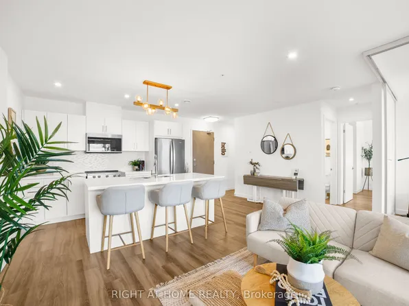 479 Charlton Ave E #205, Hamilton, ON L8N 0B4