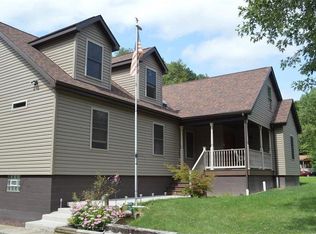 15 Rosedale Rd, Cheswick, PA 15024