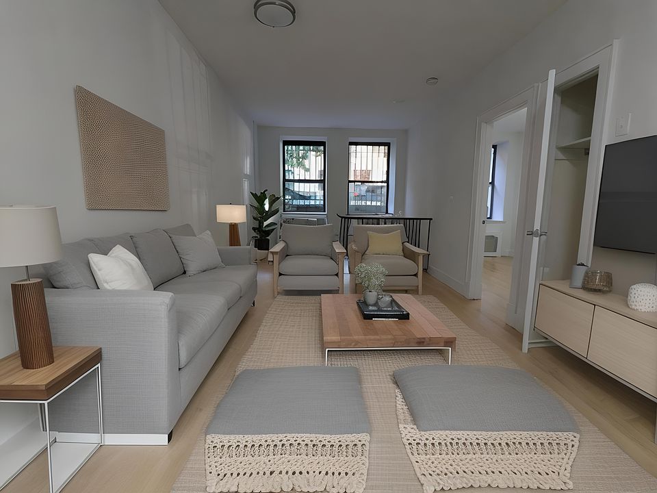 1st image of 162 W 80th St