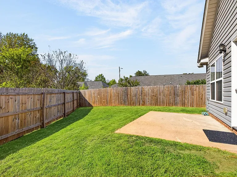 10 Wheatberry Ct — Photo 22