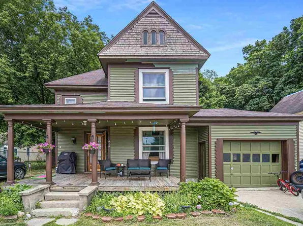 616 Main St, East Jordan, MI 49727