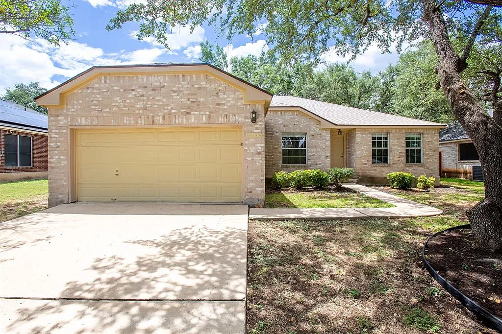 X - Tremont Drive 1306 -- Ronda- Sale - 1 — Photo 1