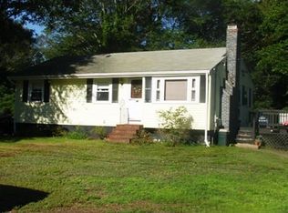 59 S Douglas St, Rockland, MA 02370