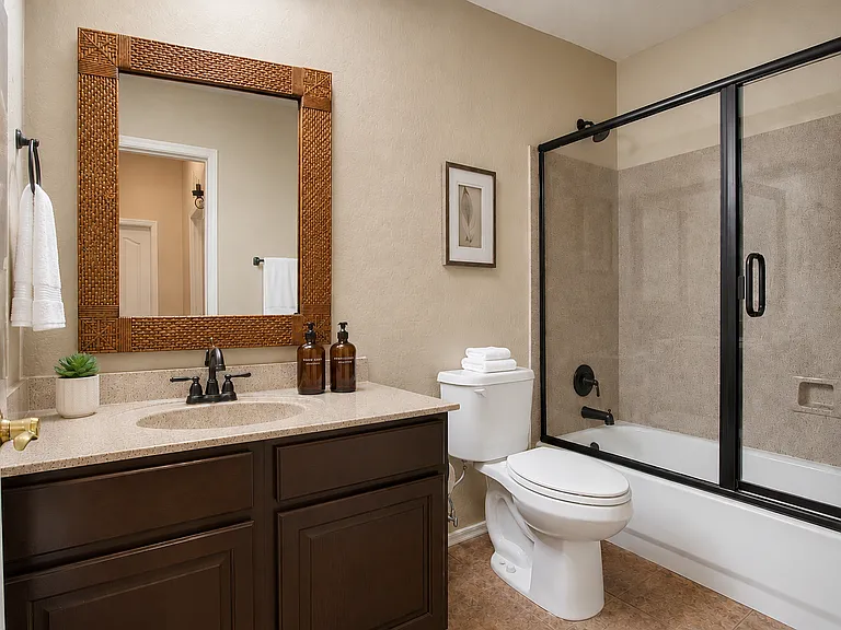 2144 W Olive Way — Photo 17