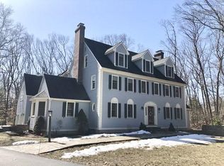 29 Foxwood Cv, Holliston, MA 01746