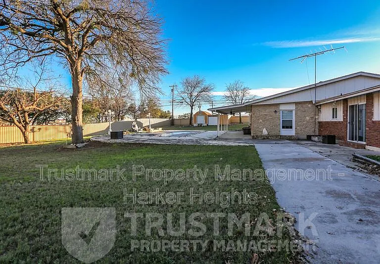101 Highland Oaks Dr #HIGH101 — Photo 32