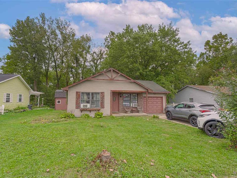 1st image of 308 Hickory Dr
