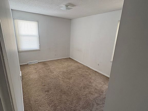 2nd image of 8223 E 134th Ter
