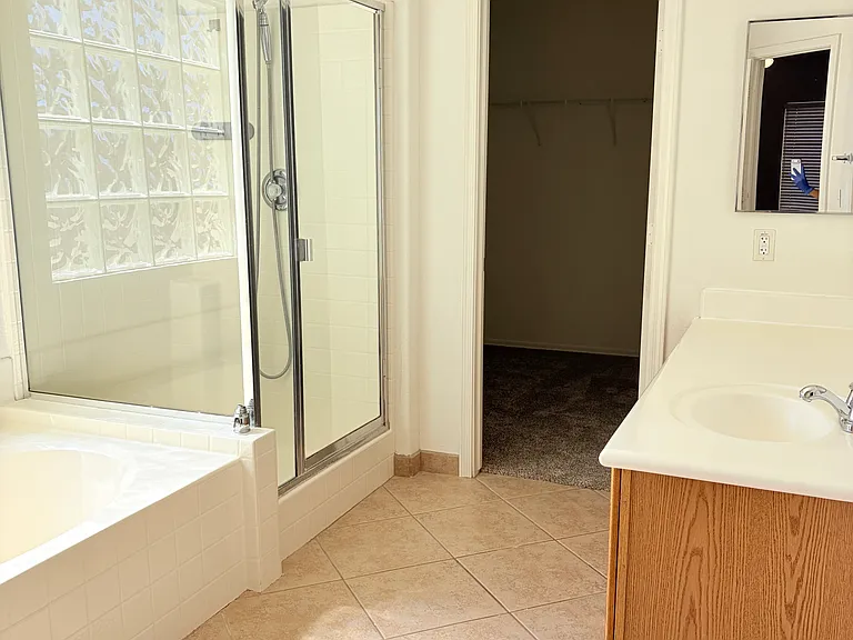 1042 E Canyon Way — Photo 43