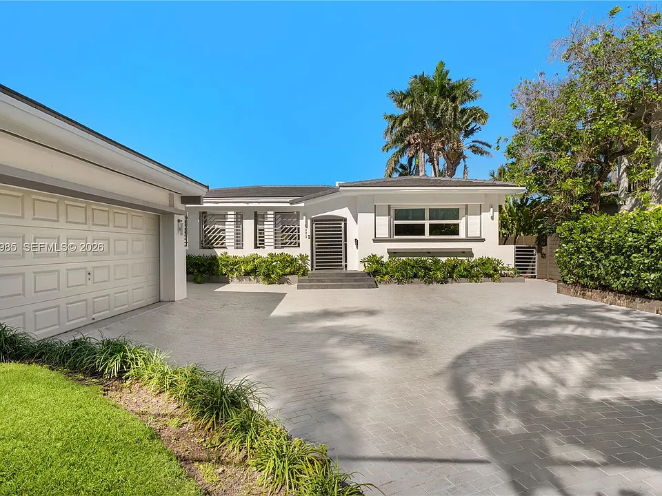 1025 Belle Meade Island Dr