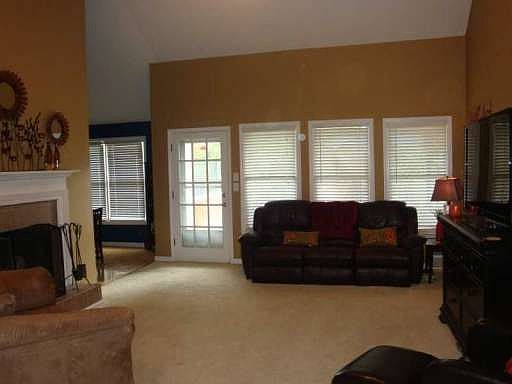 3rd image of 2990 Brooks Dr