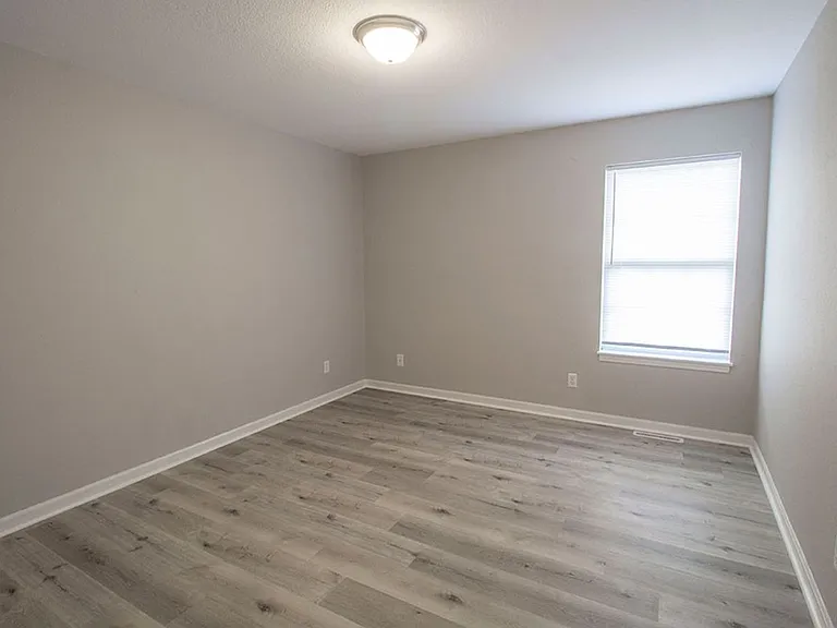 5308 Godas Cir — Photo 18