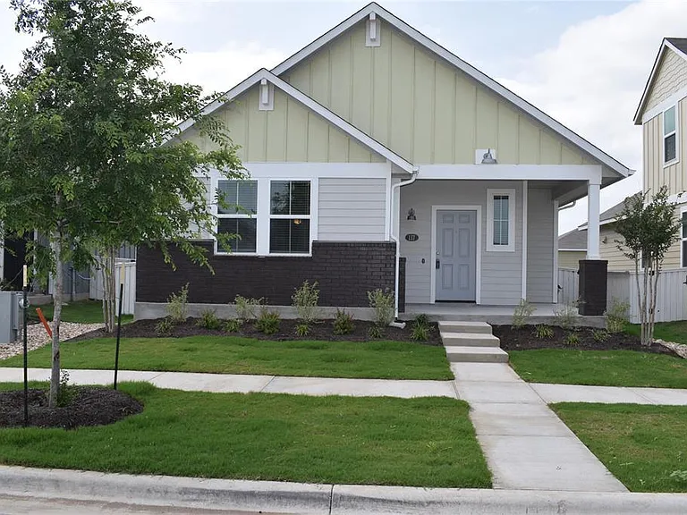 117 Keltic Dr — Photo 1