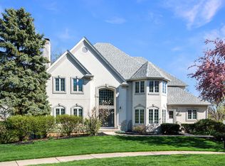 2304 Fleetwood Ct, Naperville, IL 60565