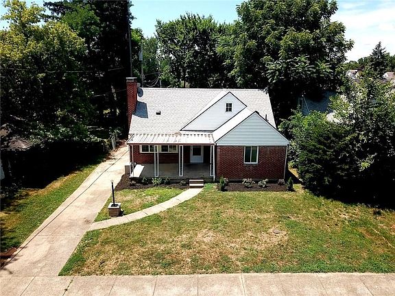 3rd image of 2415 Woodway Ave