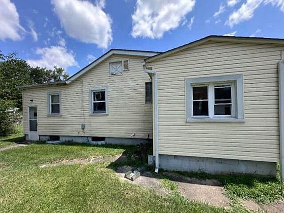 2nd image of 667 Erickson Ave