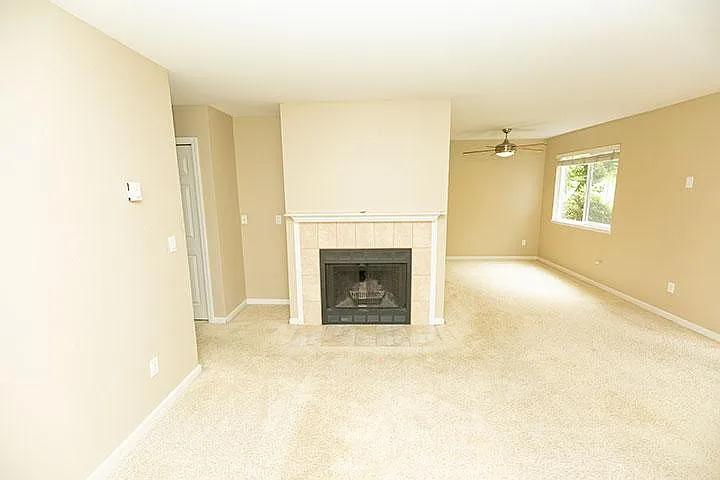 9370 SW 146th Ter #N4 — Photo 4