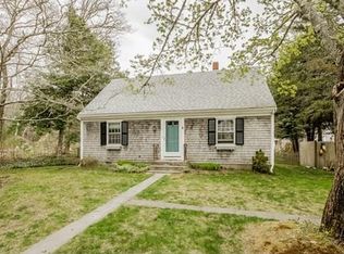 51 Holmes St, Marion, MA 02738