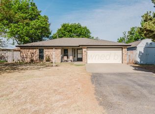 308 Calle Questa, Fritch, TX 79036